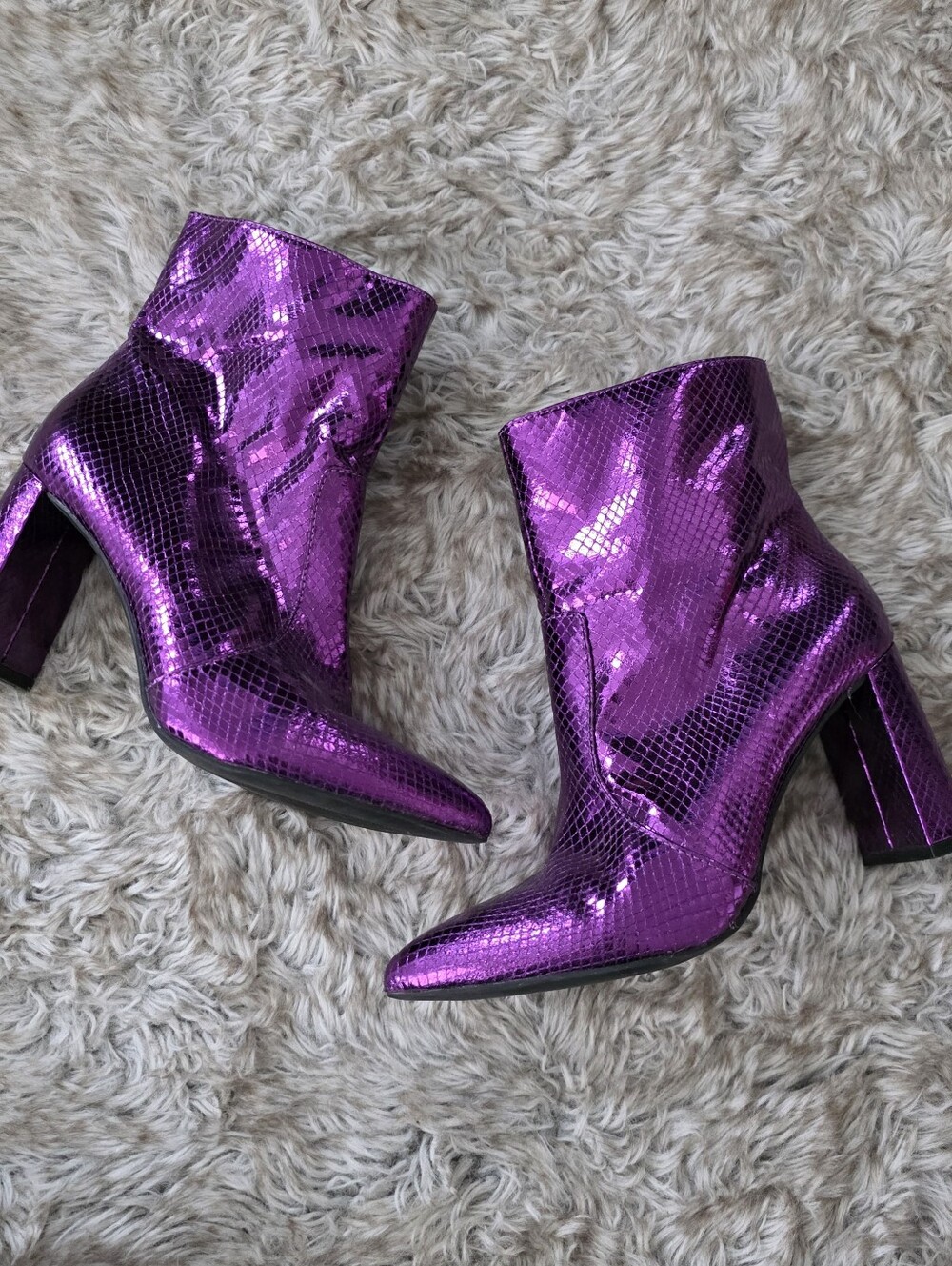 INC International Concepts Anila Metallic Purple Snakeskin Ankle Boots Size 7